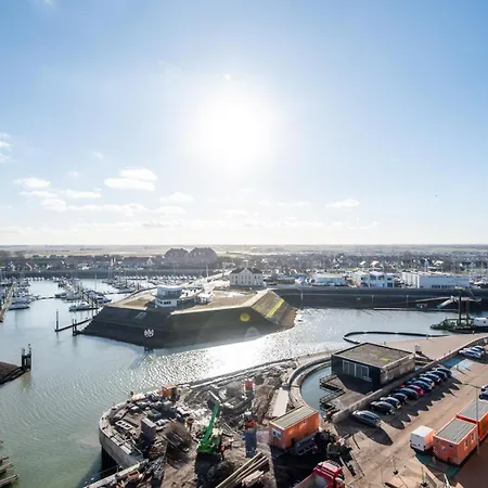 Penthouse Met Groot Terras En Schitterend Zicht *